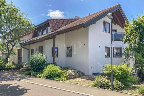 Hausansicht - 6 Zimmer Doppelhaushälfte zum Kaufen in Lichtenwald