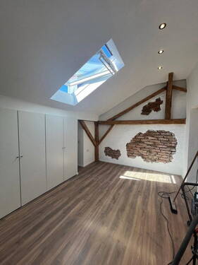 Schlafzimmer DG - 5 Zimmer Mehrfamilienhaus, Wohnhaus zur Miete in Bad Endorf