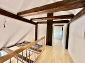 Offener Aufangsbereich im Dachspitz - Etagenwohnung mit 71,00 m² in Kenzingen zum Kaufen