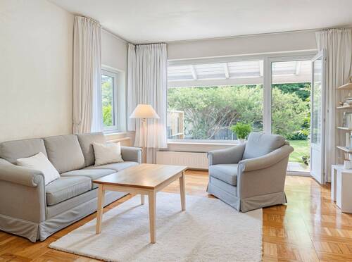 Visualisierung - KI generiert - 4 Zimmer Doppelhaushälfte in Kiel