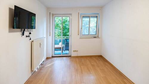 Kind - 3 Zimmer Etagenwohnung in Vaterstetten