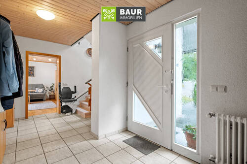 Flur - Einfamilienhaus mit 120,00 m&sup2; in Baindt zum Kaufen