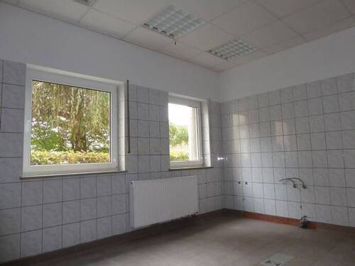 Lager/Sozialraum/Büro - 