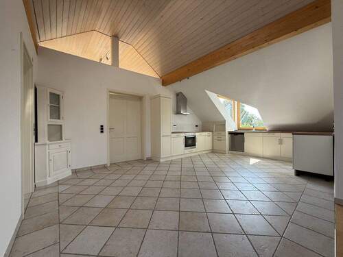 Küche - Etagenwohnung mit 135,00 m&sup2; in Crailsheim zur Miete