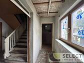 Eingangsbereich - 5 Zimmer Mehrfamilienhaus, Wohnhaus zum Kaufen in Blieskastel / Niederwürzbach