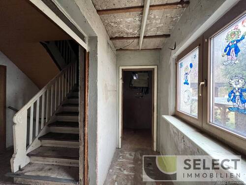 Eingangsbereich - 5 Zimmer Mehrfamilienhaus, Wohnhaus zum Kaufen in Blieskastel / Niederwürzbach