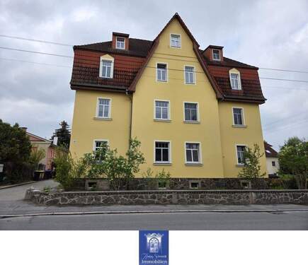 Hausansicht - 3 Zimmer Etagenwohnung in Weinböhla