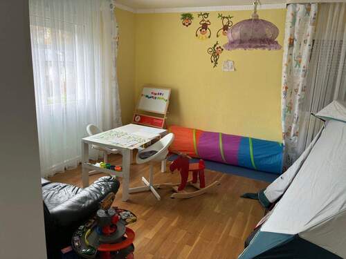 EG Spielecke.jpeg - 6 Zimmer Einfamilienhaus in Wuppertal