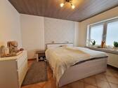 Schlafzimmer EG - 
