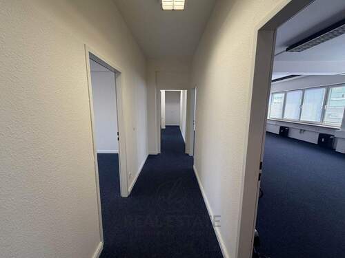 2.jpg - 5 Zimmer Büro zur Miete in Hamburg