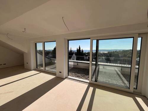 Wohlfühlen mit Weitblick - 4 Zimmer Etagenwohnung zum Kaufen in Überlingen