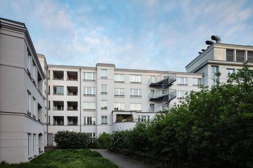 Außenansicht - Sanierte, bezugsfreie 2-Zimmerwohnung in grüner Lage von Berlin-Alt-Treptow