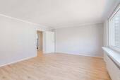 Wohnzimmer Ansicht 1 - 2 Zimmer Etagenwohnung in Mülheim an der Ruhr