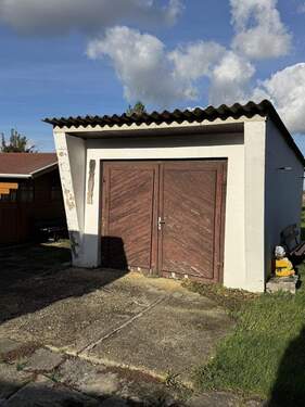 Garage - 