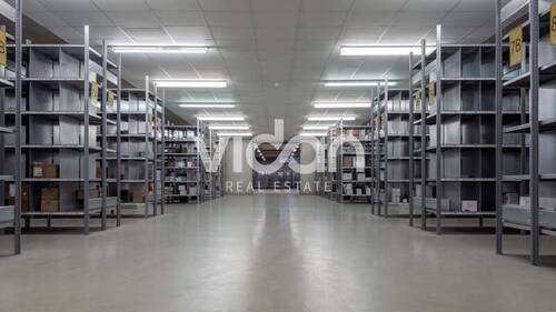 241212 um Seiler Höfe B5_Halle Reinraum_3141_kl - 