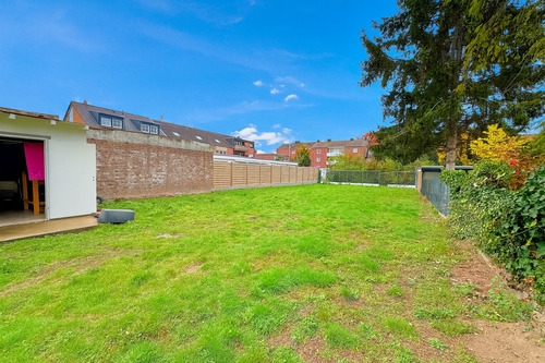 Grundstück - Bestand + Baugrundstück - Modernisiertes Reihenhaus - Vielfache Nutzungsmöglichkeiten in Neuss