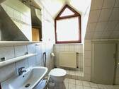 Bad im Dachgeschoss - 