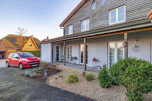 Seitliche Terrasse - 