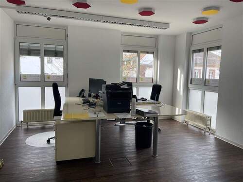 Büroraum 1 - 