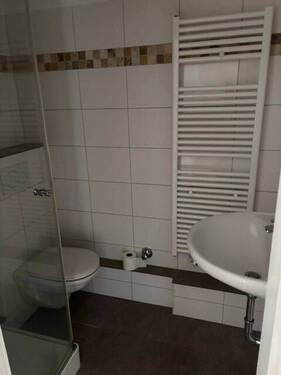 inliegendes Duschbad - 