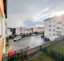 Zentrumsnah und doch familienfreundlich: Schöne 2-Zimmer-Wohnung in Ulm mit Balkon