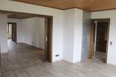 ... ins Esszimmer - 