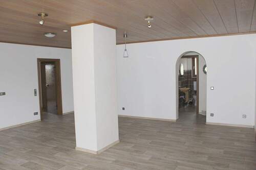 Raum mit beeindruckender Größe ... - 