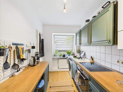 hochwertige Einbauküche - 3 Zimmer Etagenwohnung in Mainz