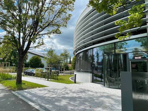 Haupteingang - Büro in Grünwald