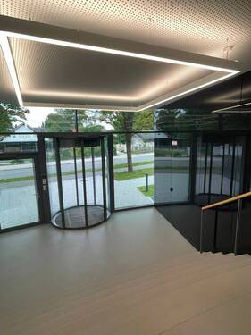 Foyer - Büro in Grünwald zur Miete
