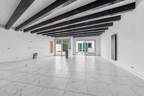 Wohnzimmer - 5 Zimmer Doppelhaushälfte in Dormagen / Delrath