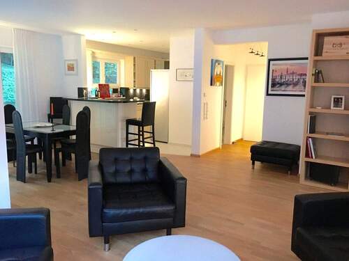 Wohn/Essbereich - 3 Zimmer Etagenwohnung in Baden-Baden