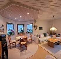 Schicke 2-Zimmer-Wohnung mit Erker und Terrasse, gelungene Raumaufteilung und kleine Wohneinheit! - Eisingen