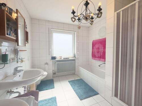 Bild 3 - 5 Zimmer Reihenmittelhaus in Augsburg