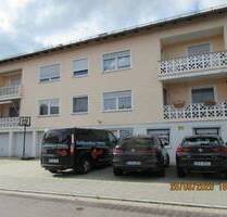 Attraktive 4-Zimmer-Wohnung mit Balkon in 93138 Lappersdorf