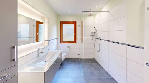 Badezimmer OG 1 - 