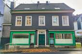Straßenseite - 1 Zimmer Mehrfamilienhaus, Wohnhaus in Wuppertal