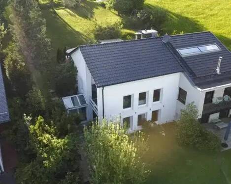 DH-Hälfte in Berg - Doppelhaus-Hälfte mit Weitblick in ruhiger, zentraler Lage von Berg - Aufkirchen