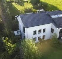 Doppelhaus-Hälfte mit Weitblick in ruhiger, zentraler Lage von Berg - Aufkirchen