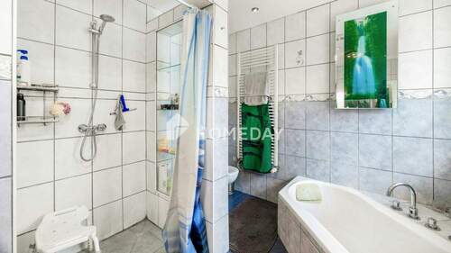 EG Badezimmer 2 - 