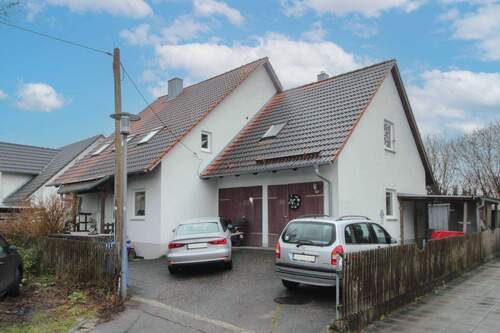 Hausansicht - 7 Zimmer Einfamilienhaus zum Kaufen in München