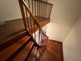Treppe zum Dachboden - 