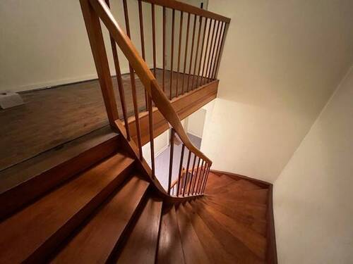 Treppe zum Dachboden - 