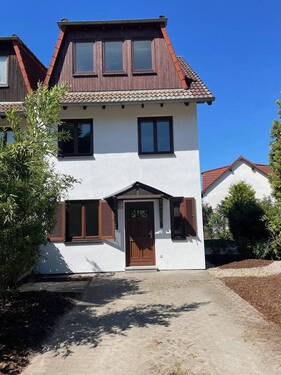 Ansicht I - Schönes 5-Zimmer Reihenendhaus in Zossen