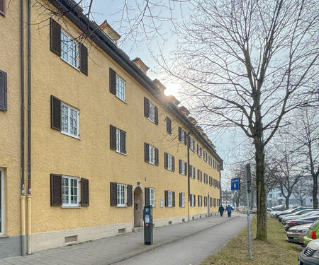 Aussenansicht - 6 Zimmer Etagenwohnung zum Kaufen in München / Thalkirchen