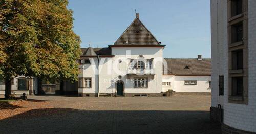 Außen - Büro zur Miete in Köln