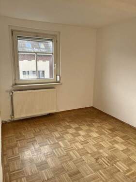 IMG_3855 - 3 Zimmer Etagenwohnung zur Miete in Meerane