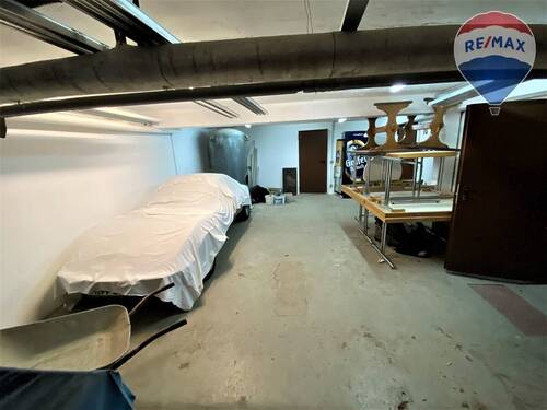 Garage UG - 
