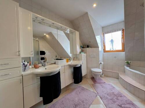 Badezimmer OG Ansicht 1 - 
