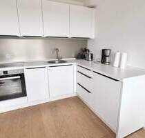 Johannis ! Moderne, helle, möblierte 2-ZW mit 50 m², Balkon, EBK, 3.OG mit Aufzug - Nürnberg St Johannis